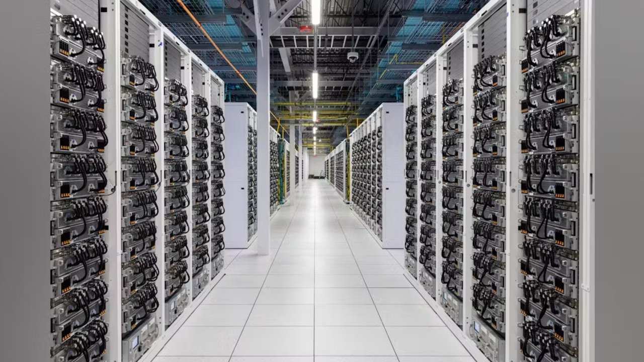 Maailman suurin datakeskus ei ole OpenAI:n tai Googlen rakentama, vaan Elon Muskin.