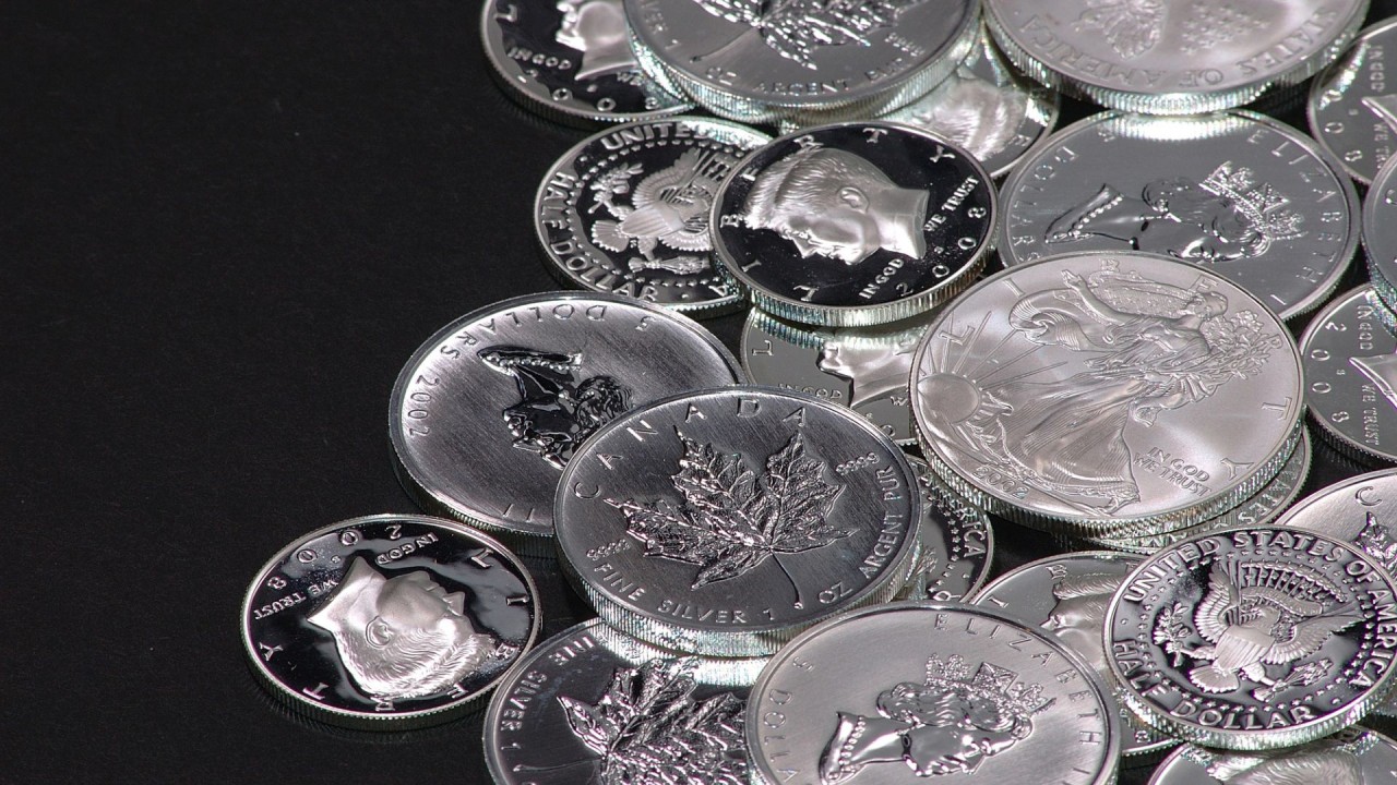 Hopeaharkot vai hopeakolikot: kumman valita?