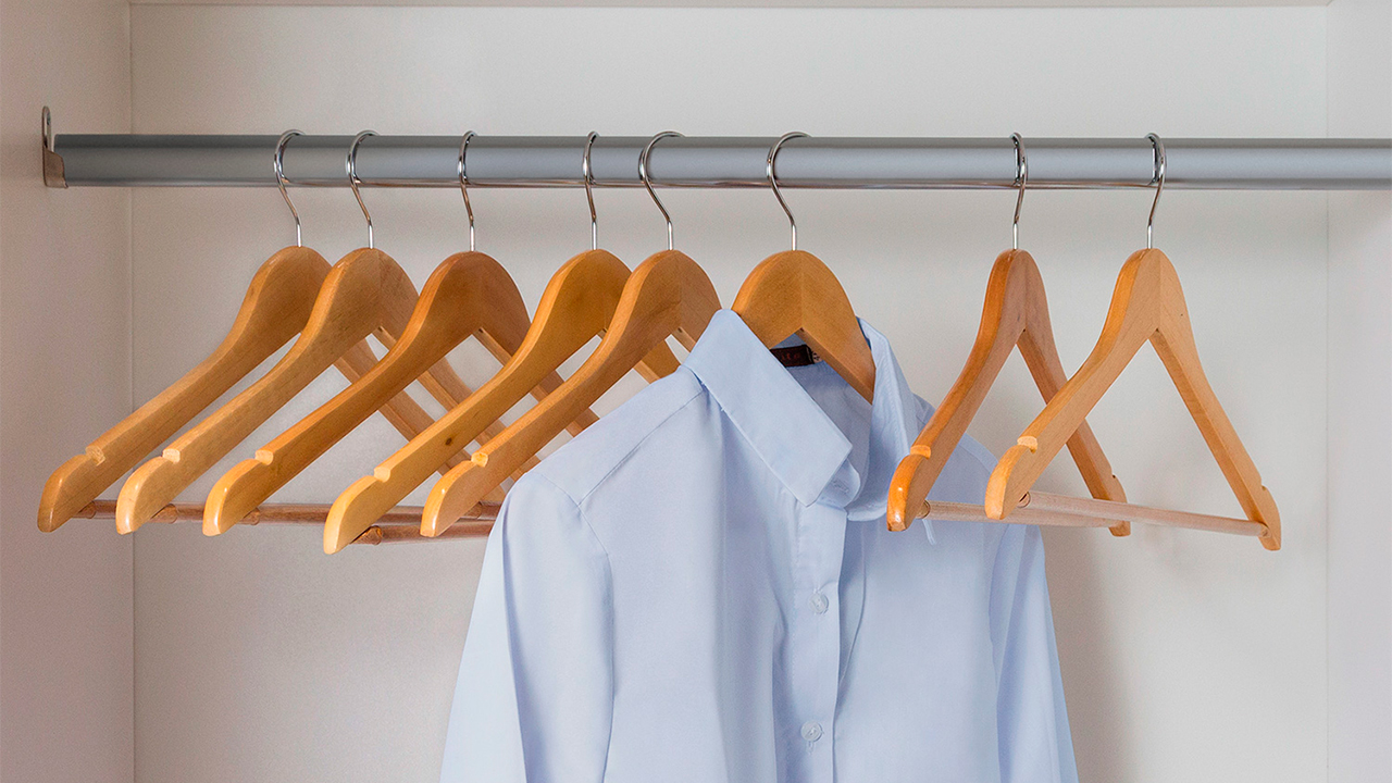 Harvat tietävät, mihin ripustimien syvennykset ovat tarkoitettuja.