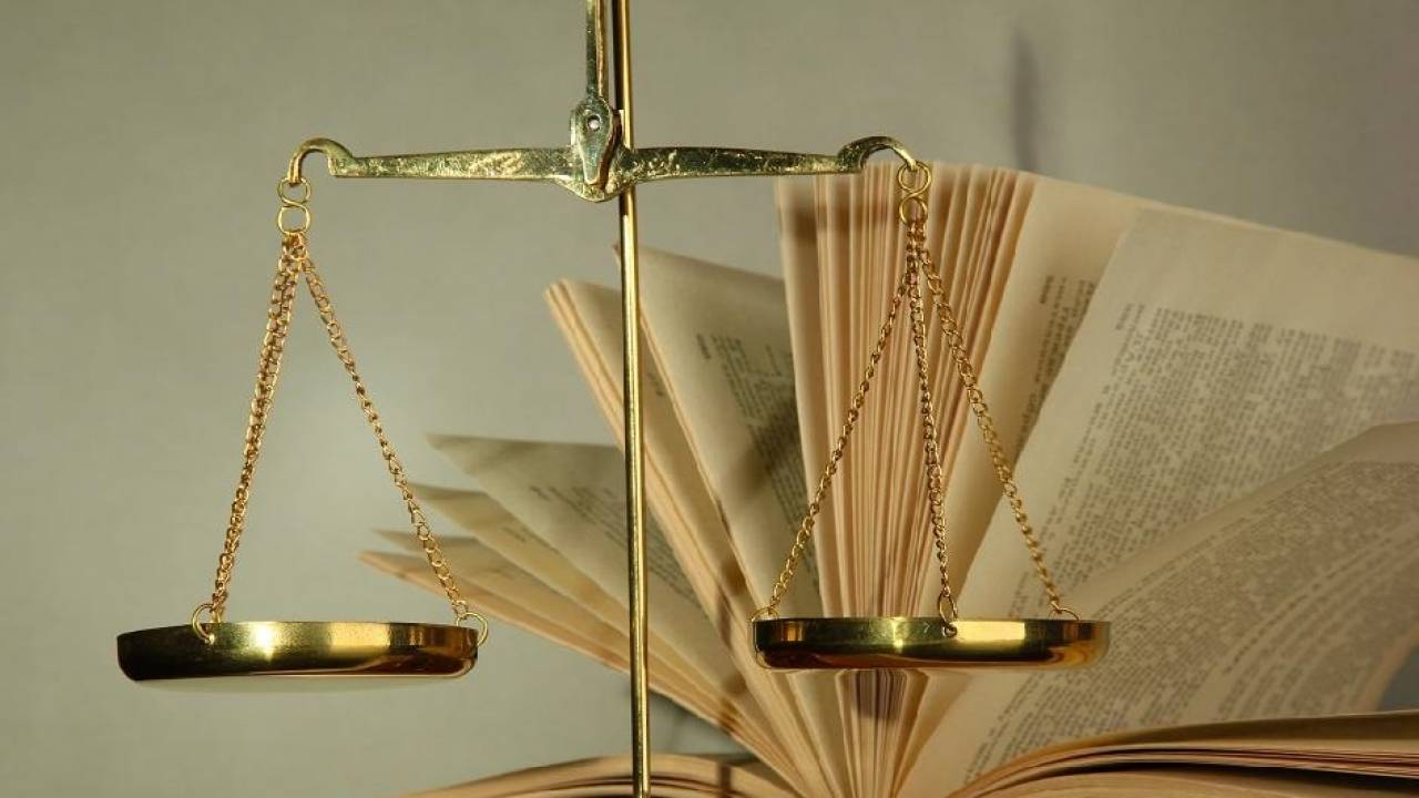 Verotuksellinen syyttömyys: lainsäädännön muutoksista ensimmäisiin konkreettisiin tuloksiin tuomioistuimissa.