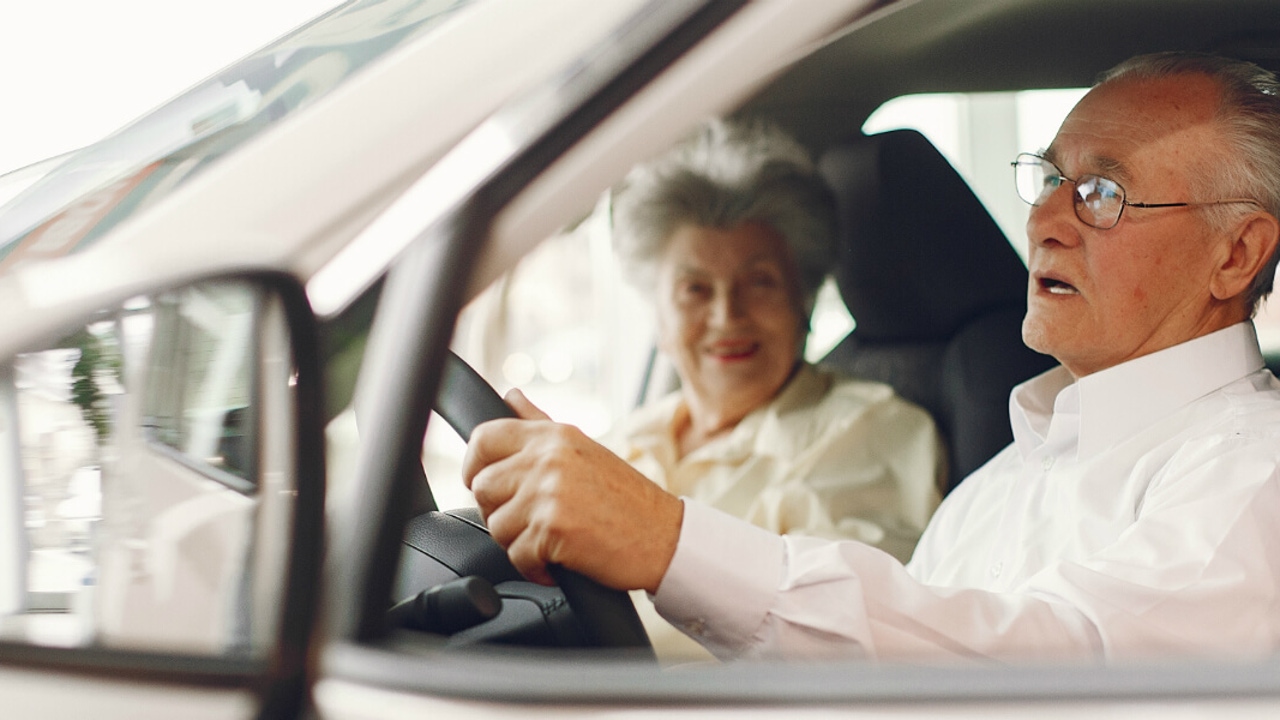 Sano hyvästit yli 65-vuotiaiden ajokortille: he eivät voi uusia ajokorttiaan, jos eivät täytä tätä vaatimusta.