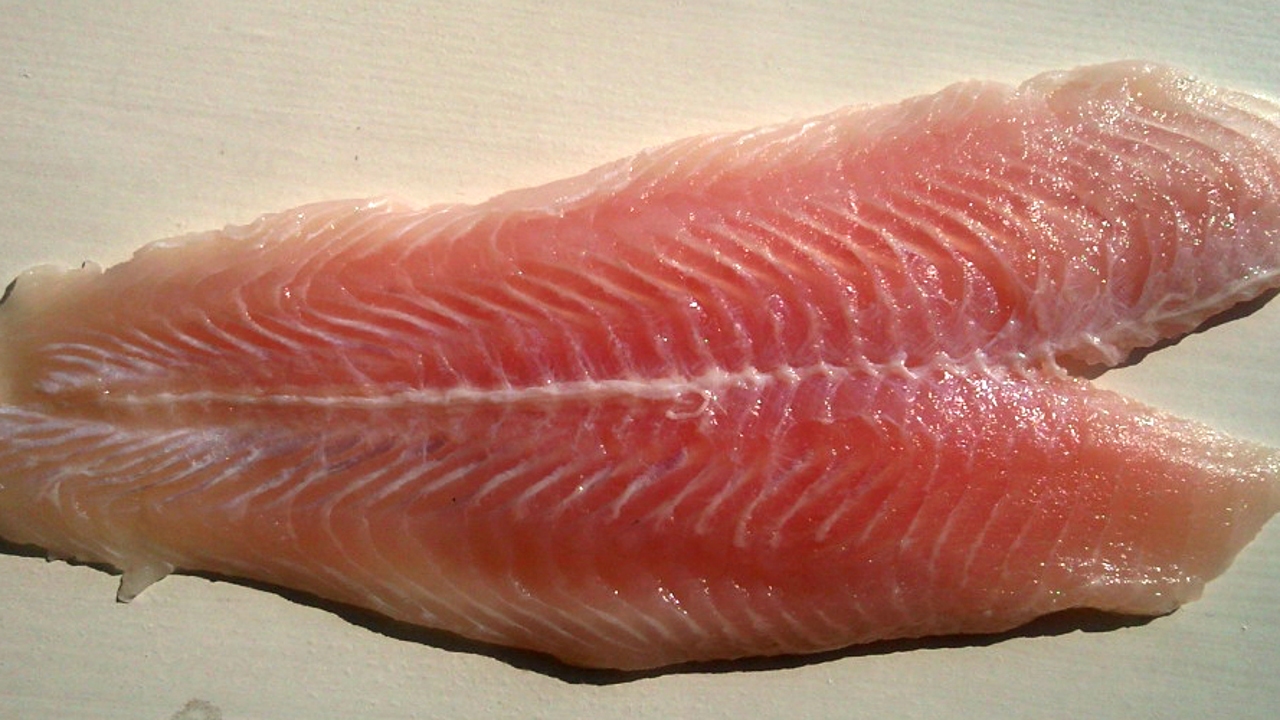 Yksi annos tätä kalaa sisältää enemmän kuin suositeltu päivittäinen vitamiini B12-annos: se on antioksidantti ja sisältää vähän rasvaa.