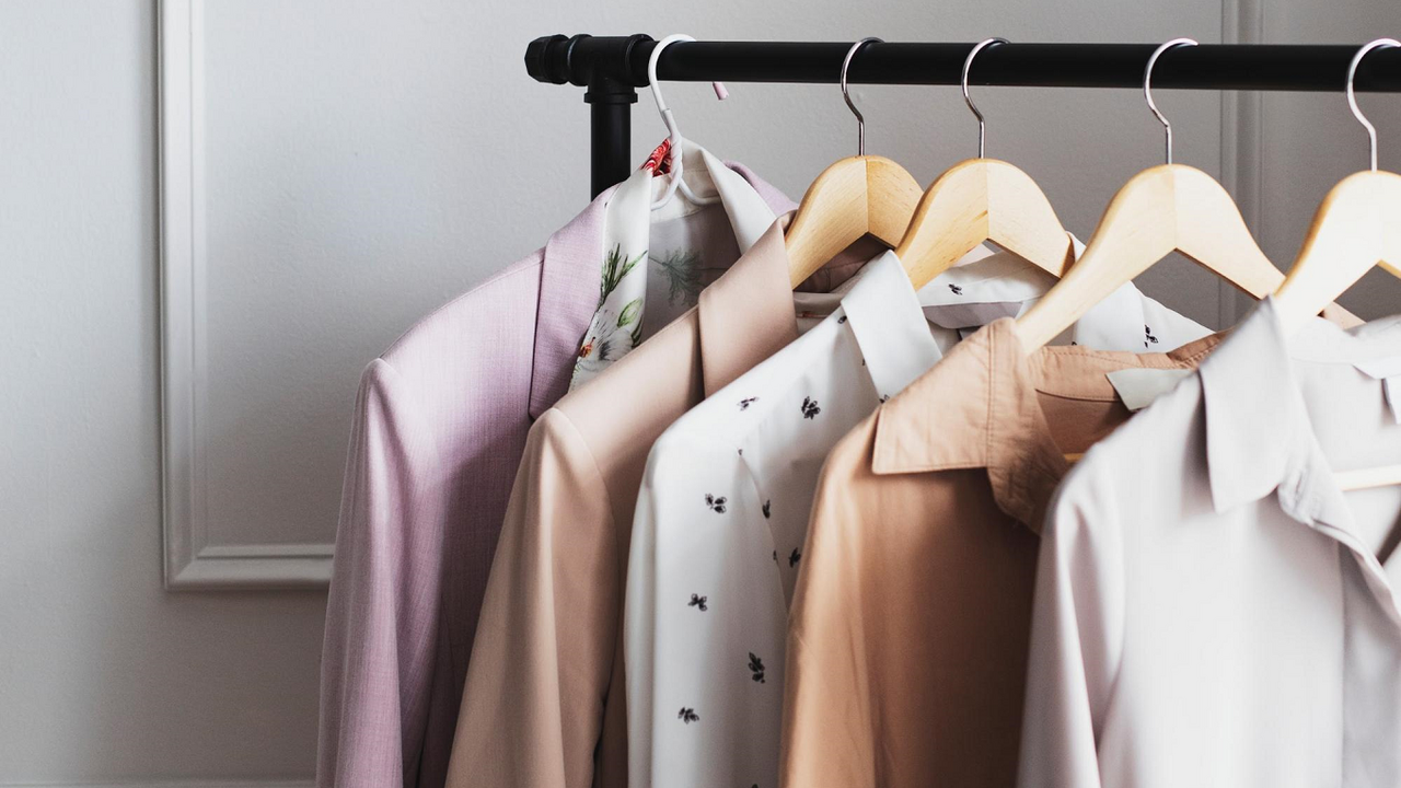 Harvat tietävät, mihin ripustimien syvennykset ovat tarkoitettuja.