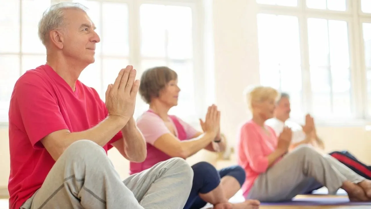 Asiantuntijat väittävät, että 60 vuoden iän jälkeen kävely tai uinti eivät ole terveydelle hyödyllisimpiä aktiviteetteja.