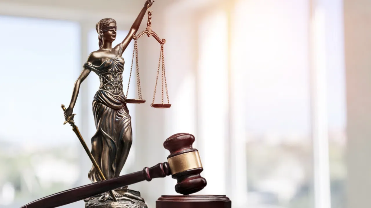 Verotuksellinen syyttömyys: lainsäädännön muutoksista ensimmäisiin konkreettisiin tuloksiin tuomioistuimissa.