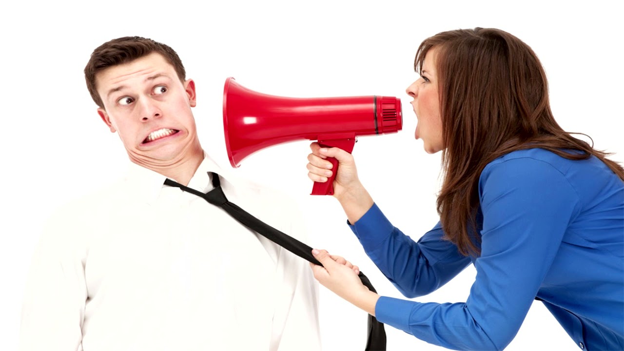 Psykologiset tutkimukset osoittavat, että jatkuva keskustelujen keskeyttäminen on tyypillistä tämän tyyppisille ihmisille.