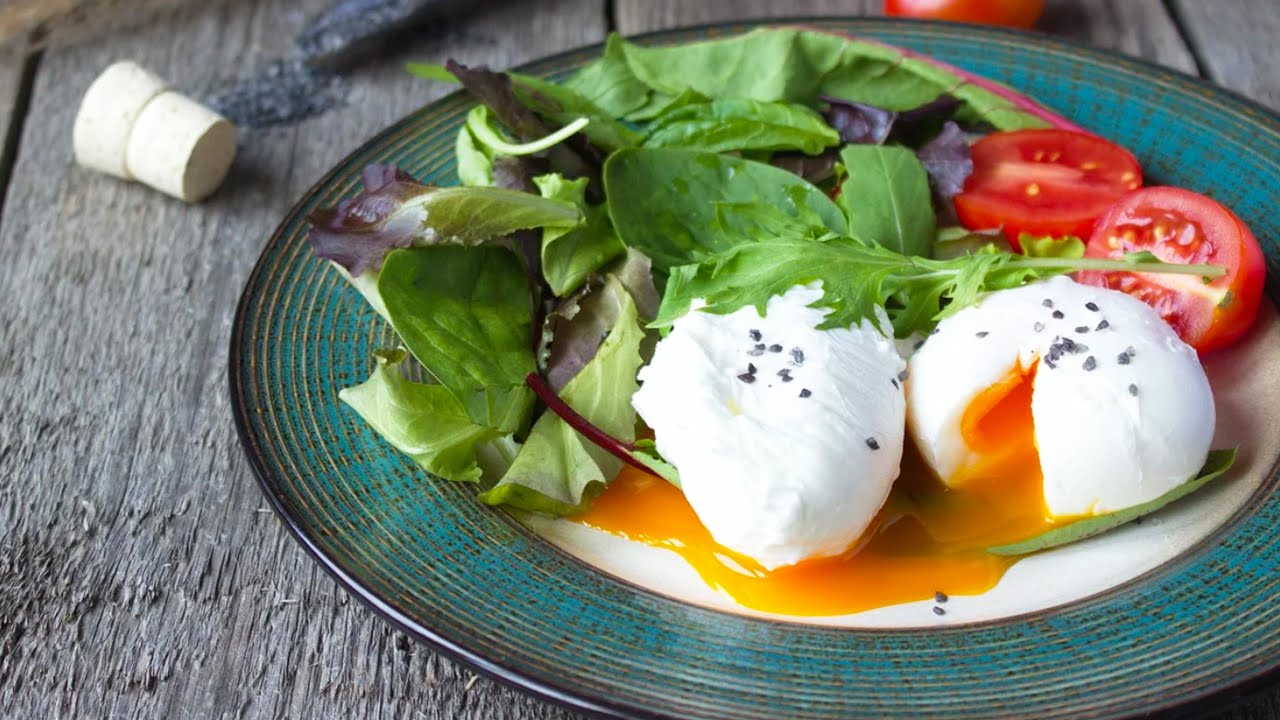 Ei paistettuja eikä munakokkelia: oikea tapa valmistaa munia, jotta kaikki ravintoaineet säilyvät.