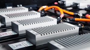 10 vuoden kuluttua kiinteiden akkujen kysyntä kasvaa 1500-kertaiseksi, eikä vain sähköautojen vuoksi.