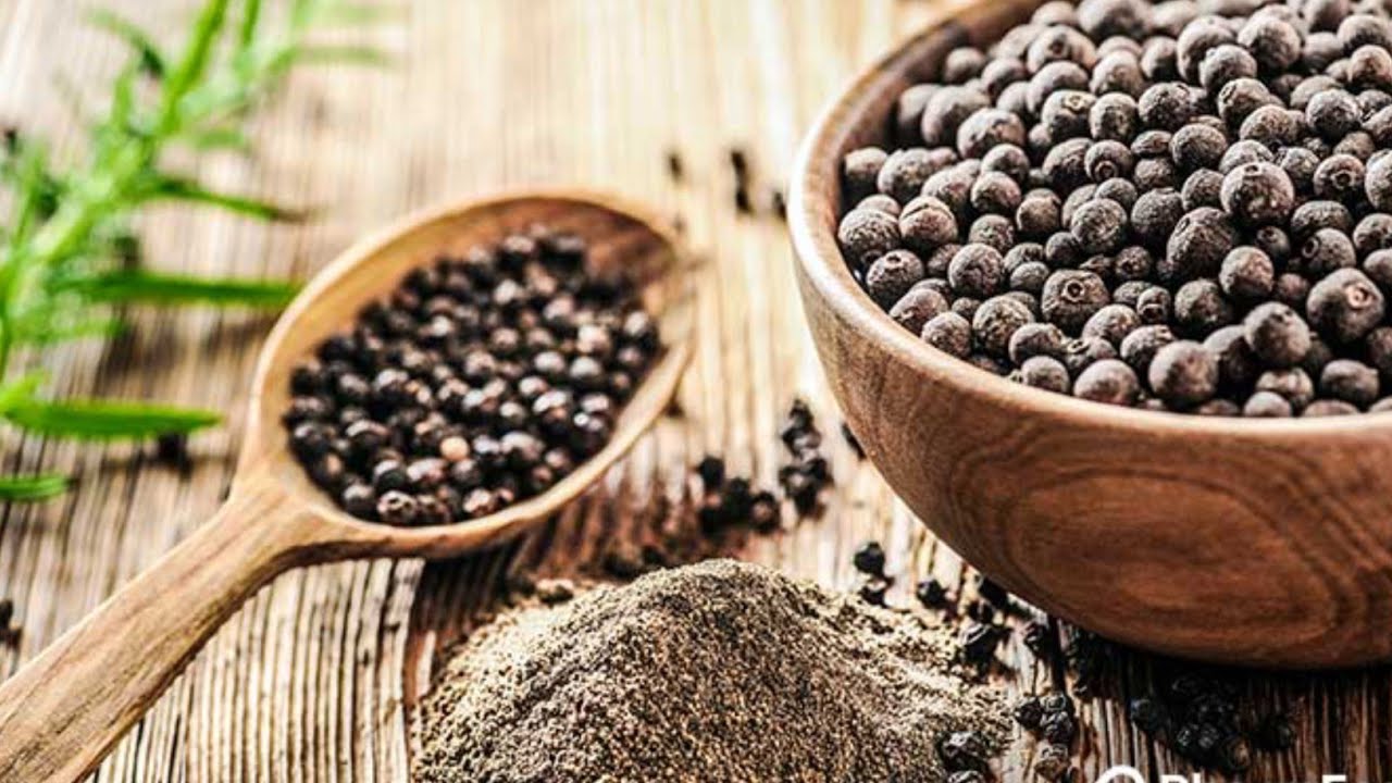 Mustapippuri ja oliiviöljy lisäävät elintarvikkeiden ravintoarvoa.