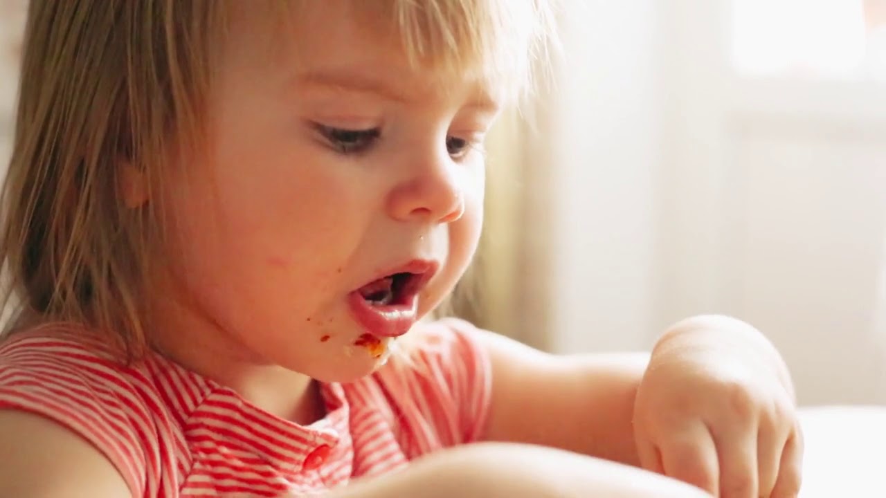 Lasten keksit on vedetty pois markkinoilta mahdollisen muovi- ja paperisaasteen vuoksi.