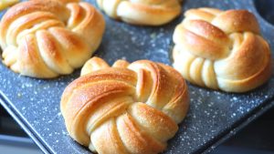 Voiko hiiva korvata ruokasoodalla: missä tapauksissa se on suositeltavaa?