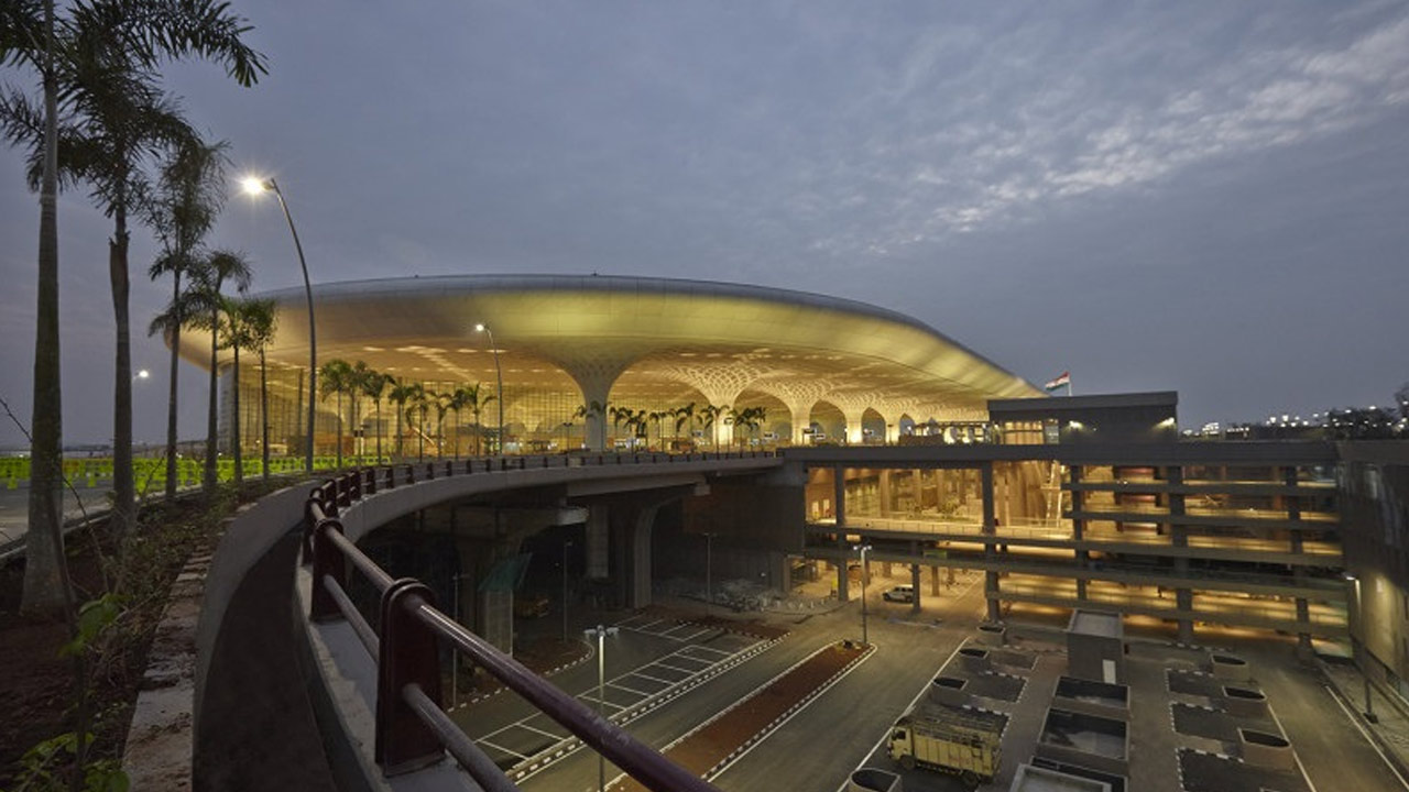 He rakentavat mantereen vaikuttavinta lentokenttää: historiallista investointia, joka pystyy palvelemaan 20 miljoonaa matkustajaa vuodessa.